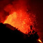 Vulcano Canarie, si apre anche una terza bocca. Gli esperti: «Aumentati i gas tossici»