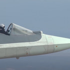 Il pilota vola senza il tettuccio con il (super)caccia Su-57. Il video fa il giro del web