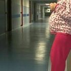Bimba di 11 anni sopravvive a uno stupro e resta incinta. Ma il giudice nega l'aborto: «Resisti un altro po'»