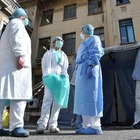 Coronavirus: in Lombardia 966 morti, oggi altre 76 vittime. Aumentano i casi: 1.865 positivi in più