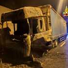 Tir prende fuoco in galleria sulla Torino-Bardonecchia: autostrada bloccata per quasi sette ore