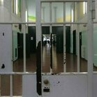 «Il basilico non è fresco»: detenuto massacra di botte agente penitenziario