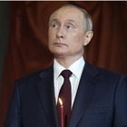 Putin è malato? I sospetti sul video della Pasqua Ortodossa: «Identico a quello del 2021»