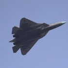 Jet russo spara missile contro aereo britannico: sfiorato l'incidente, tensione altissima tra Nato e Mosca