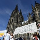 Il fantasma di Lutero sulla rivoluzione della Chiesa in Germania, pressing delle donne per il sacerdozio