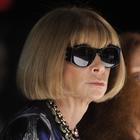 Anna Wintour pronostica a Naomi Campbell la moda post virus: «Meno sfilate e meno lusso»