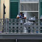 Bambino muore cadendo dal balcone a Napoli