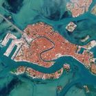 Venezia, laguna blu e Canal Grande deserto nelle foto dal satellite Esa