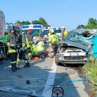 Padova, spaventoso schianto frontale auto-camion: due morti e feriti gravissimi