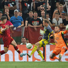 Roma-Feyenoord, la fotosequenza del gol di Zaniolo