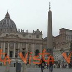 Piazza San Pietro vuota durante l’Angelus celebrato in Biblioteca Vaticana