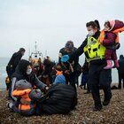 Strage nella Manica: almeno venti morti in un naufragio al largo di Calais