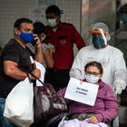 Brasile choc, ospedali senza ossigeno: «Malati di Covid muoiono asfissiati». Scene di disperazione
