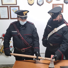 Napoli choc, minaccia la cugina con un'ascia per soldi: arrestato 38enne