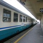 Violentata da uno straniero sul treno Roma-Avezzano, 60enne sotto choc: aggressore arrestato