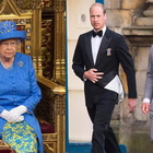 La Regina Elisabetta scettica su Carlo Re: William più vicino al trono, c'entra Harry nella difficile scelta