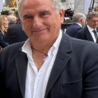 Il sindaco Giuseppe Lo Stracco morto a 63 anni, ucciso da un batterio killer. Scatta l'inchiesta per omicidio colposo
