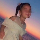 Loujin muore di sete a 4 anni tra le braccia della mamma: la tragica fine su un barcone per arrivare in Europa