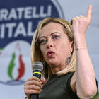 Giorgia Meloni si è vaccinata a Roma. Stamattina aveva detto: «Lo farò, ma senza foto»