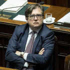 Fase 2, il viceministro Sileri: «Abolirei l'autocertificazione, fidiamoci degli italiani»