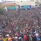 KIpchoge sfonda il muro delle due ore in maratona: in Kenya folla in estasi