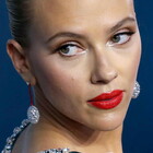 Scarlett Johansson lancia il suo marchio beauty The Outset: «Universale e accessibile»