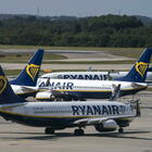 Coppia prende l'aereo per andare a Copenaghen, ma atterra a Parigi: l'incredibile "svista" sul volo Ryanair