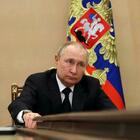 Putin malato, gli ultimi rumors: «Le sue condizioni si stanno deteriorando». Cosa potrebbe succedere