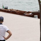 Incidente lago di Garda, un morto e un disperso: la barca ha segni d'urto