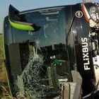 Flixbus, pullman si rovescia a Monaco: morta italiana di 63 anni, feriti i figli