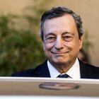 Mario Draghi fiducia Senato, il premier rientra a Palazzo Chigi. Il governo non ha i numeri. Lega e FI non votano M5S: «Togliamo il disturbo». Letta: «Un giorno di follia»