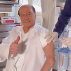 Silvio Berlusconi si vaccina, il video sui social: «Ora tocca a voi, evitiamo lutti e lockdown»