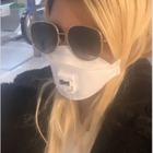Wanda Nara e l'incubo Coronavirus, mascherina in aeroporto a Fiumicino: «Me l'hanno regalata»