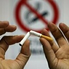 Il governo 'grazia' le sigarette, ma è stangata sul tabacco: «40 centesimi in più». Tutti gli aumenti