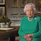 La Regina Elisabetta in tv: «Uniti vinceremo noi, i britannici siano all'altezza»