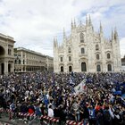 Inter campione d'Italia: arriva lo scudetto numero 19. Il trionfo di Conte, la bandiera bianconera con l'anima interista
