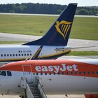 Easyjet voli cancellati: problemi in tutta Europa, più di 200 aerei fermi. Disagi anche in Italia