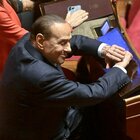 La difesa accusa le Olgettine: «Volevano ricattare Berlusconi, il Cav è parte offesa»