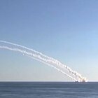 Missili Kalibr russi nel Mar Nero su tre navi da guerra (e 2 sottomarini): cosa sono e come funzionano