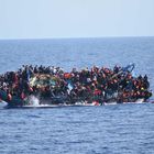 Roma, naufragio di migranti nel 2013: archiviata l'inchiesta sulla Marina