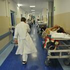 Lazio, fuga dei medici verso il Nord: «In Alto Adige una settimana pagata come un mese a Roma»