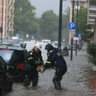 Maltempo, bomba d'acqua su Milano: esondato il Seveso