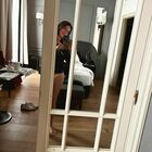 Sabrina Ferilli sexy su Instagram, lo scatto in intimo fa infiammare i fan: «Riflessi belli»