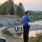 Bagno nel fiume e scompaiono in acqua: due ragazzi di 14 e 18 anni morti davanti agli amici