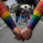 Fase 2, protesta il mondo gay: «Congiunti sono un riferimento inaccettabile»