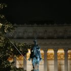 Roma, Spelacchio l'albero di Natale di piazza Venezia