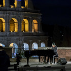 Zucchero a Roma: «Sono nel Colosseo, canto l'inno di Bono per l'Italia»