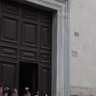 Carabiniere ucciso, la folla alla camera ardente di Cerciello Video