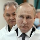 Putin e Shoigu insultati da due colonnelli russi, l'audio imbarazza il Cremlino: «Sono incompetenti»