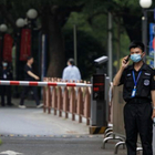 Cina, il Covid bus si ribalta in autostrada: 27 morti. Erano positivi diretti verso la quarantena